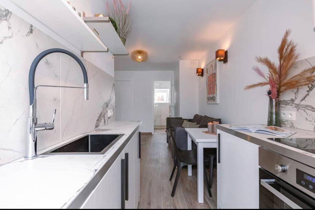 Moderne Studio 니우포르트 외부 사진